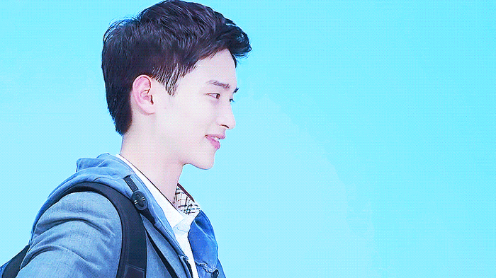 히틀러가 젊은이들을 현혹시키기 위해 만들었던 나치제복.jpg | 인스티즈