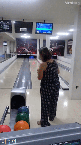 볼링장 대참사.gif | 인스티즈