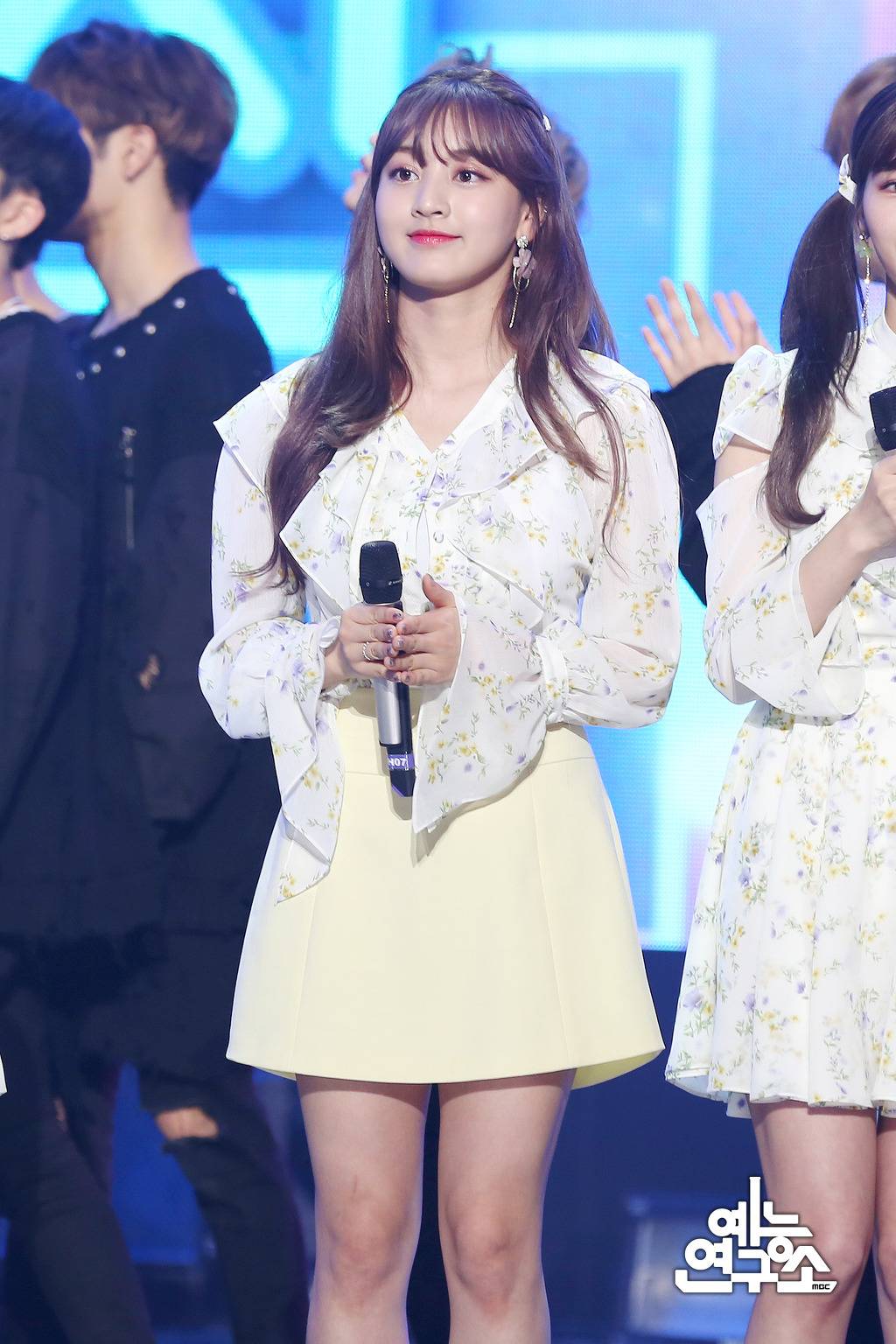 180421 트와이스 What is Love? 1위 현장 포토 | 인스티즈
