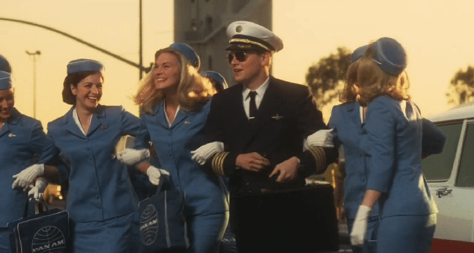 인생이 사기인 남자.gif | 인스티즈