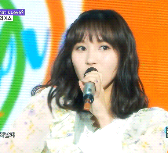 180421 트와이스 What is Love? 1위 현장 포토 | 인스티즈