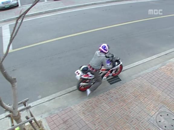 [거침없이하이킥] 10살 위도 커버 가능한 윤호.jpg | 인스티즈