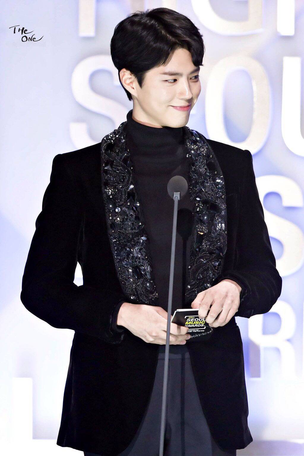 남배우치고 다양한 코디 시도하는 박보검 스타일리스트.jpg | 인스티즈