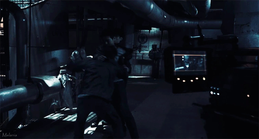 유해진도 무리라고 말렸을 정도라는 공조에서 현빈이 대역없이 찍은 액션씬들 | 인스티즈