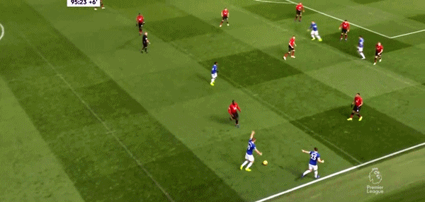 후반 95분 앙토니 마샬의 수비가담.gif | 인스티즈