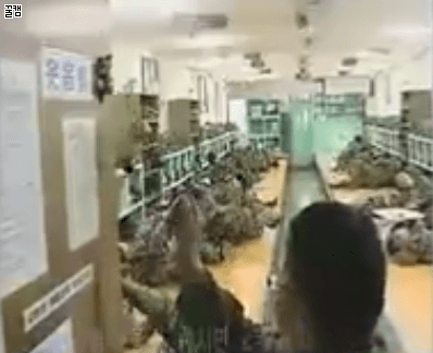 종을 울리면 문제가 해결되는 나라 | 인스티즈