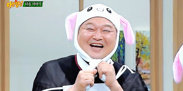 유행하는 토끼모자 쓴 강호동.gif | 인스티즈