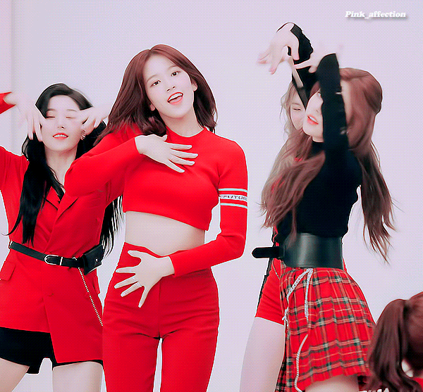 아이즈원 라비앙로즈.gif | 인스티즈