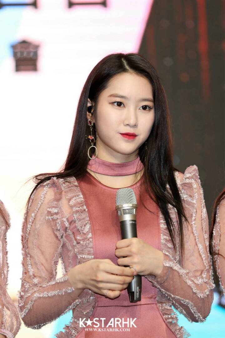 최근 오마이걸&amp;오늘자 비니.jpg | 인스티즈