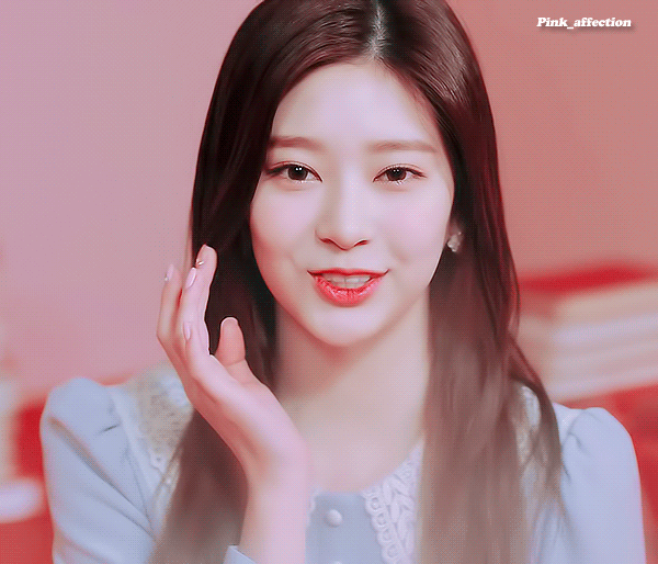 라비앙로즈 뮤비속 아이즈원gif | 인스티즈