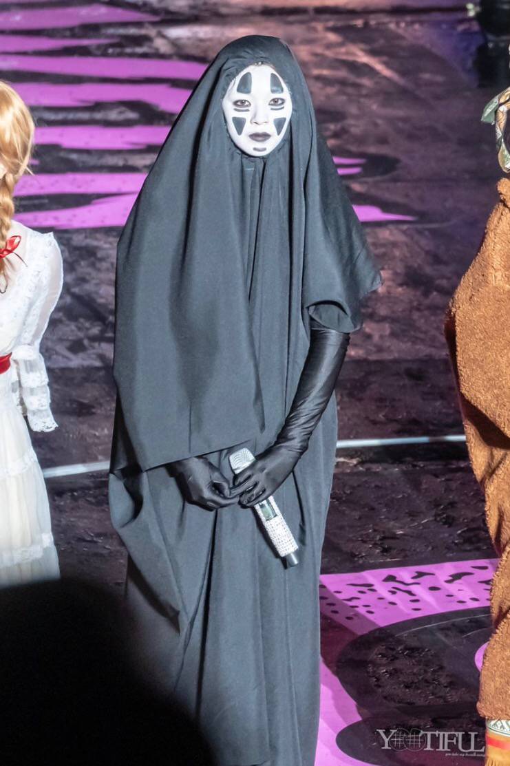 무대에서 할로윈 분장한 아이돌들 | 인스티즈