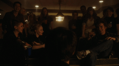 나 아싸인데 어쩌다 인싸 이상한 사람들과 친구가 됨.gif | 인스티즈