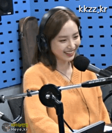 윤태진 아나운서 (데이터 주의) | 인스티즈