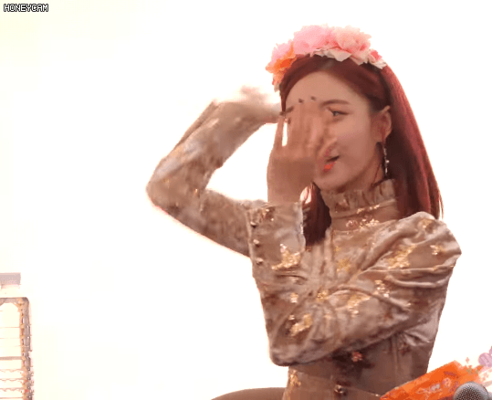 최근 오마이걸 비니, 아린.gif | 인스티즈