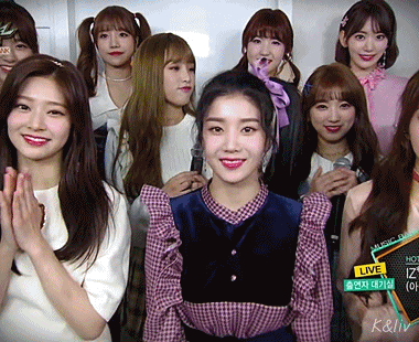 뮤직뱅크 아이즈원 데뷔 인터뷰 gif | 인스티즈