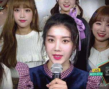 뮤직뱅크 아이즈원 데뷔 인터뷰 gif | 인스티즈