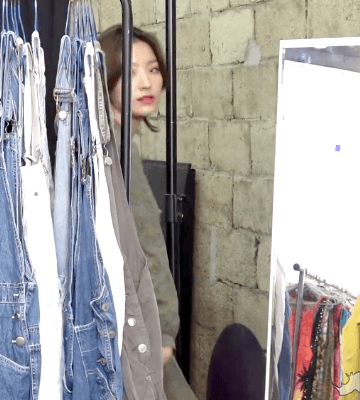 뱀옷도 어울리는 이새롬.gif | 인스티즈