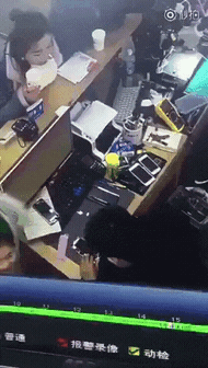 중국의 스마트폰 수리 | 인스티즈