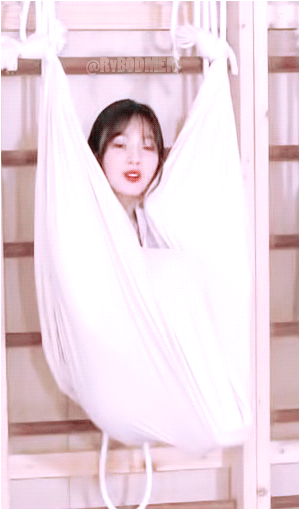 레드벨벳 조이 움짤 다수 | 인스티즈