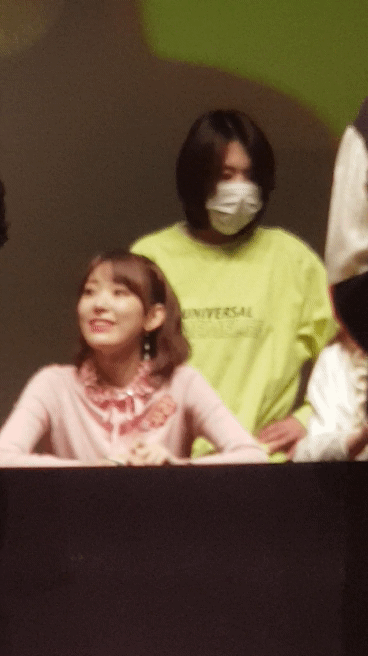 아이즈원 첫 팬싸인회.GIF | 인스티즈