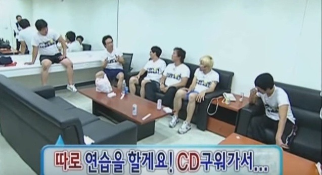 박명수에게 깐족대는 유재석.jpg | 인스티즈