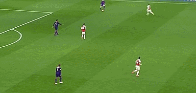 친 로버트슨.gif | 인스티즈