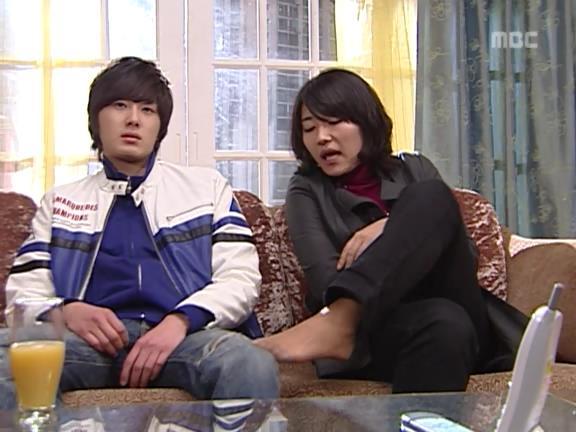 [거침없이하이킥] 10살 위도 커버 가능한 윤호.jpg | 인스티즈