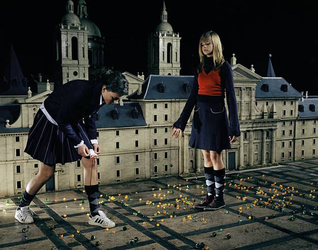 나이에 비해 성장이 빨리 진행된 10대의 정체성을 담은 사진 . jpg | 인스티즈