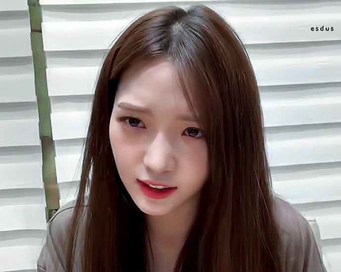 눈빛이 매력적인 프로미스나인 노지선.GIF | 인스티즈