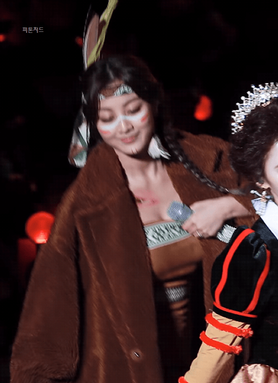 아이유의 뒤를 이을 차세대 섹시스타.gif | 인스티즈