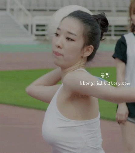 매력적이었던 프로듀사 막내작가.gif | 인스티즈