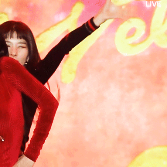 MMA에서 레드벨벳 슬기 무대 중 클로즈업 순간.gif | 인스티즈