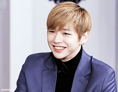 [강다니엘외] 성공한 덕후와 최애 아이돌이 만났을때 | 인스티즈