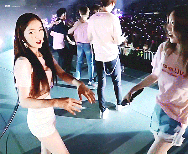 태연과 아이린.gif | 인스티즈