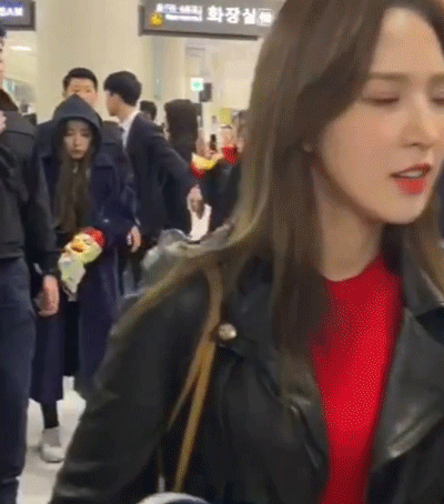 눈치보면서 썬칩 먹는 아이린.gif | 인스티즈