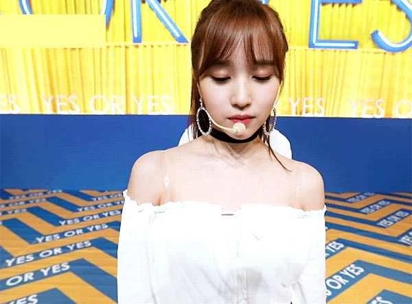 181109 묘이 미나 뮤직뱅크 출근길 | 인스티즈