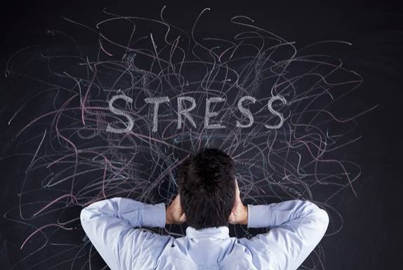 스트레스를 돈으로 해결할 수 있다면 한다 vs 참는다 | 인스티즈