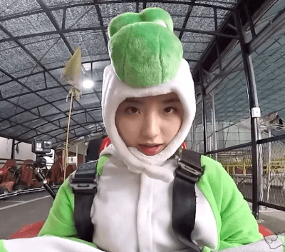 프로미스나인 이새롬.gif | 인스티즈