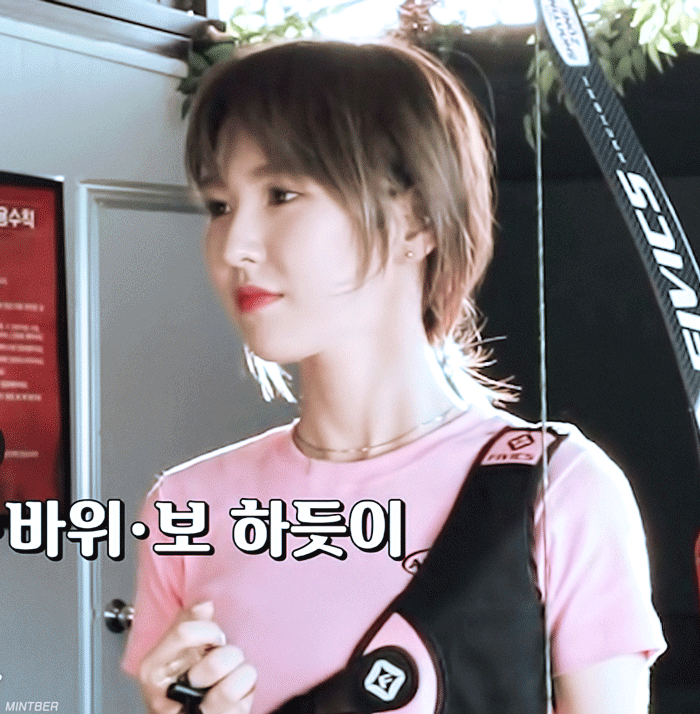 레드벨벳 웬디 복근.gif | 인스티즈