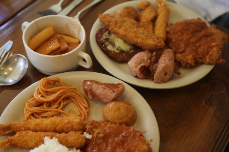 7500원 무제한 돈가스.jpg | 인스티즈