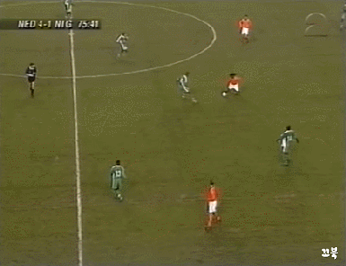 1998년 네덜란드산 철퇴.gif | 인스티즈