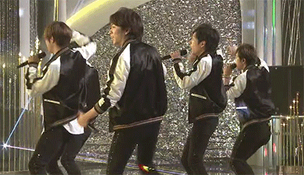 일본 탑3 남자아이돌 아라시-킹앤프린스-방탄소년단.jpgif | 인스티즈