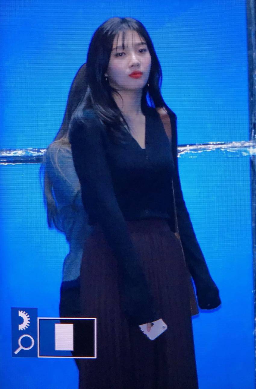 보헤미안 랩소디 관람하고 퇴근하는 레드벨벳 | 인스티즈