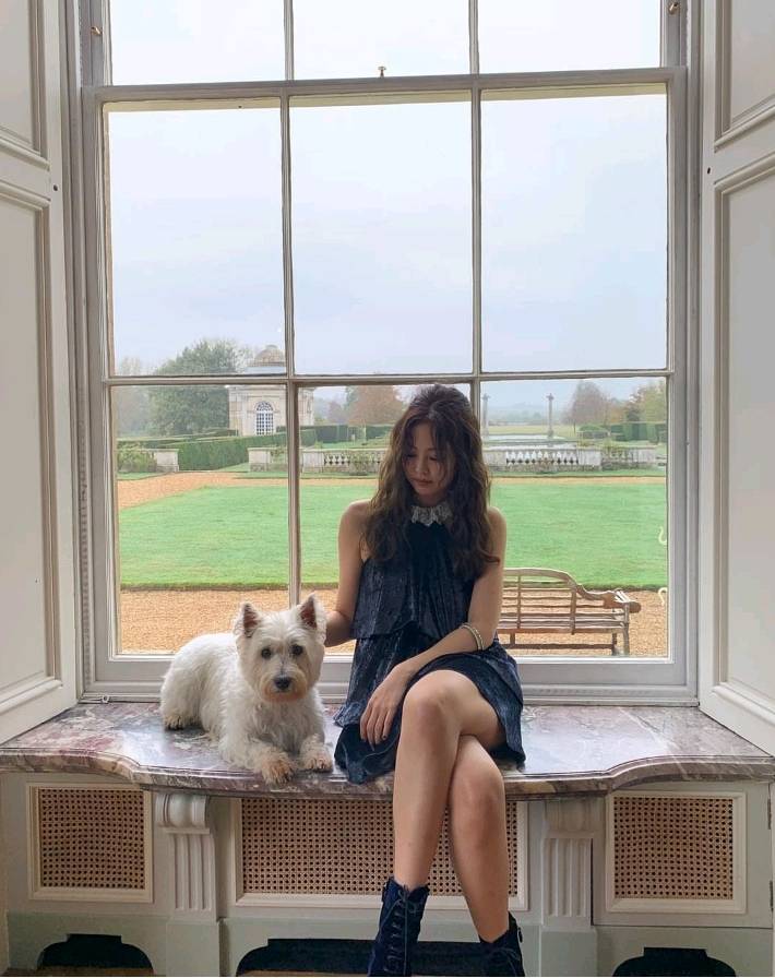 제니와 강아지의 케미.jpg | 인스티즈