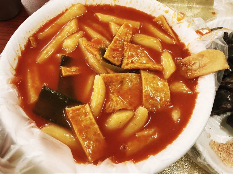 학교 앞 국물 떡볶이 끝판왕.jpg | 인스티즈