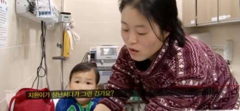 엄마한테 미안하다고하는 화상입고온 4살 지환이.jpg | 인스티즈