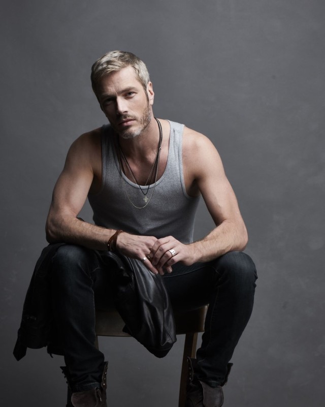 짱잘 움짤로 인터넷에 알려진 서양인 사람!!!! | 인스티즈