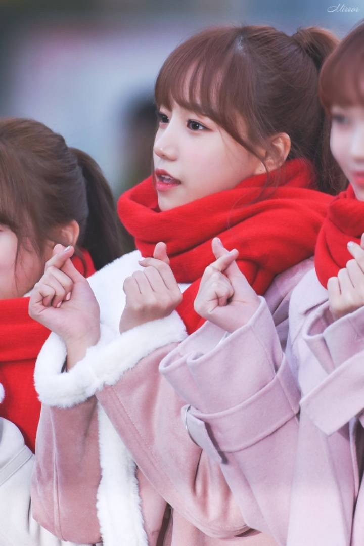 아이즈원 조유리 레전드로 이뻤던 날 | 인스티즈