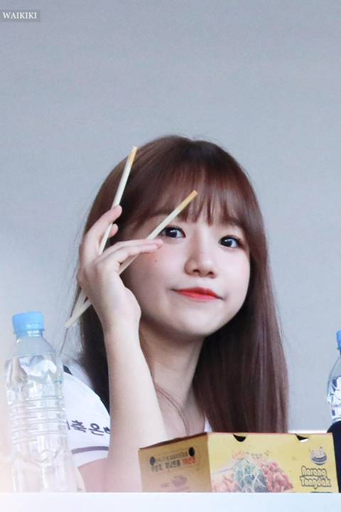 아이즈원 조유리 보고가세요.jpgif | 인스티즈