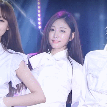 러블리즈 지수는 앞머리를 덮은게 낫다 vs 깐게 낫다 | 인스티즈